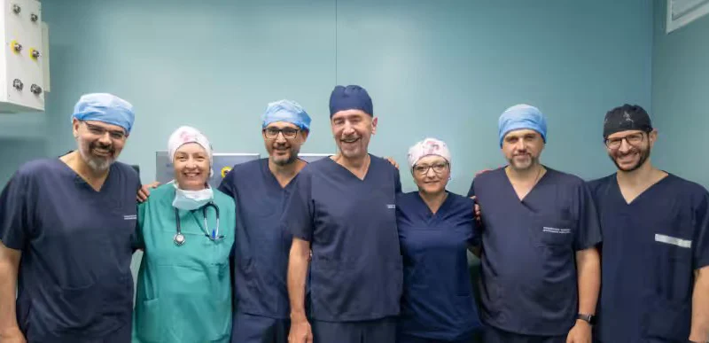 Dr. Tsarouhas’s surgical team in the operating theatre